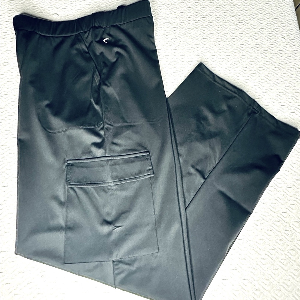 Like-New Zyia Women’s Wide-leg Cargo Pants, Size L w/Drawstring Adjustable Waist